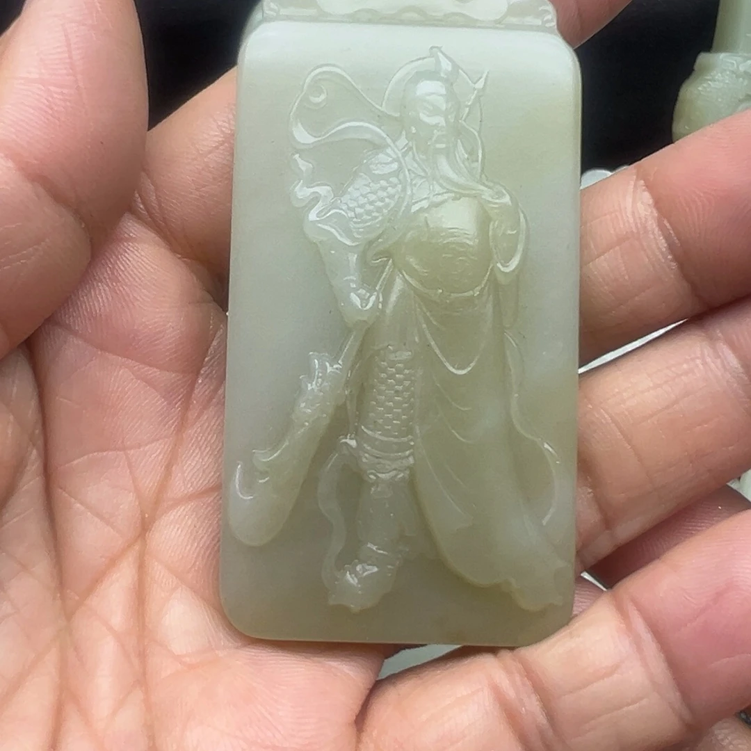 和田玉（糖玉）未镶嵌吊坠(不含链)