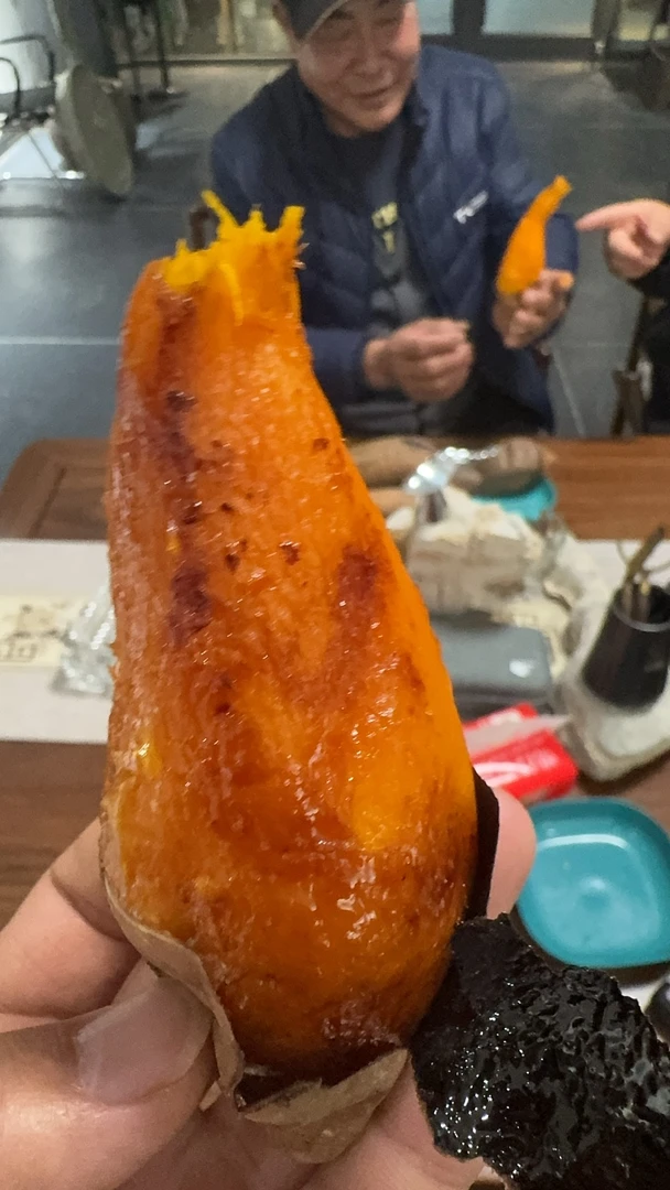 超甜烟薯25号糖心流油真蜜薯新鲜红薯现挖现发沙地番薯烤地瓜