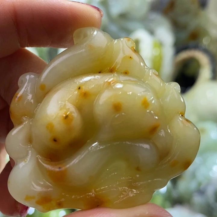 岫玉未镶嵌岫玉吊坠