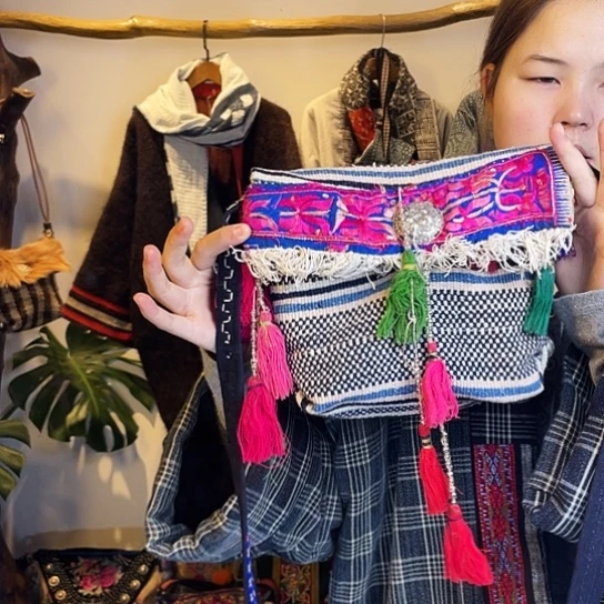 织绣手工制作包包