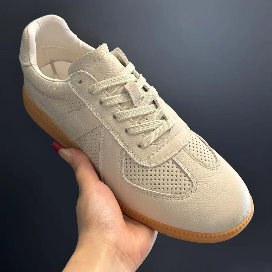 2025新款头层牛皮打孔软底软面镂空透气真皮男士休闲时尚百搭7717