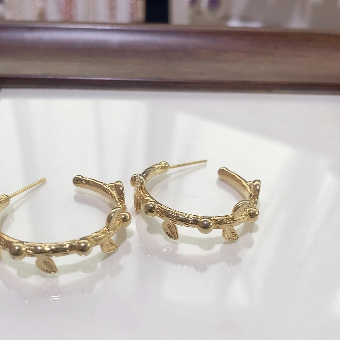 查罗石合金珠宝半成品