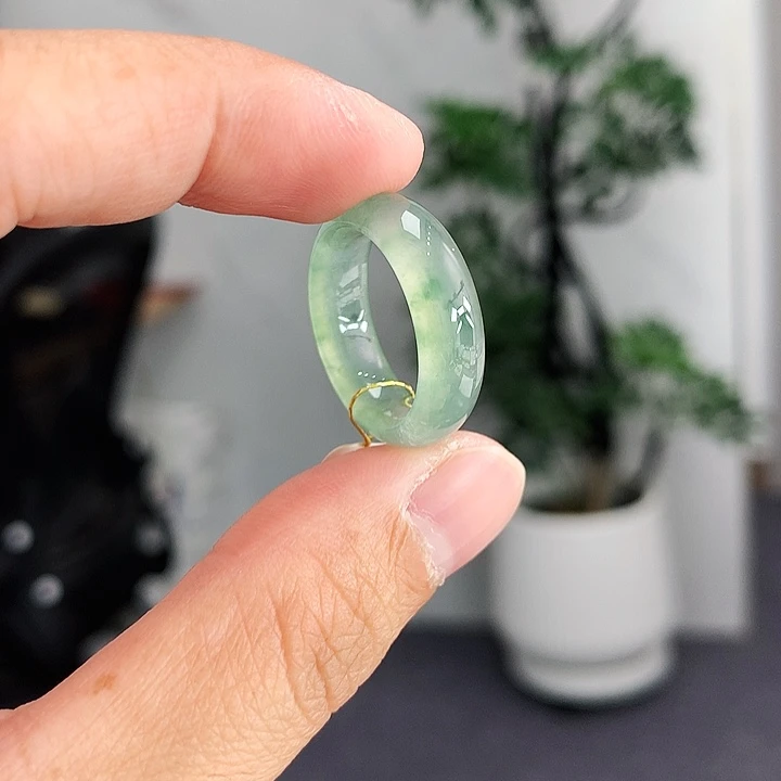 翡翠未镶嵌戒指11号