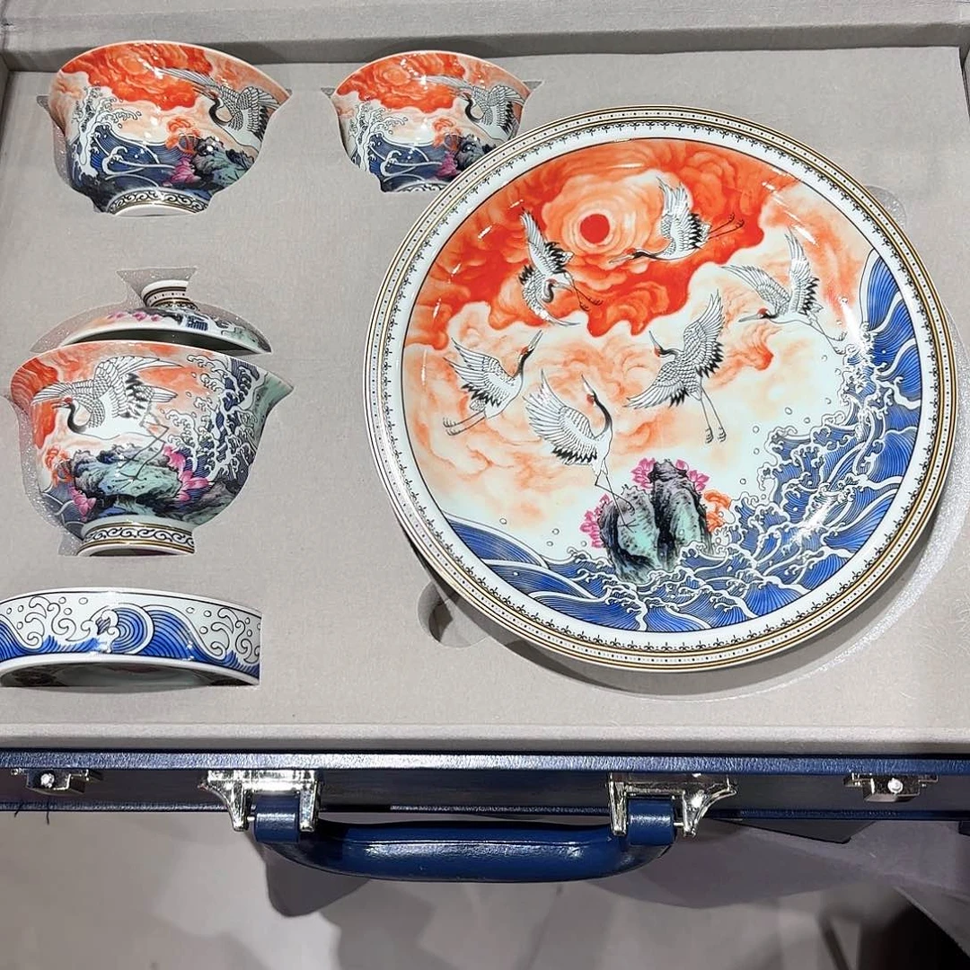 瓷片景德镇瓷器精品陈列