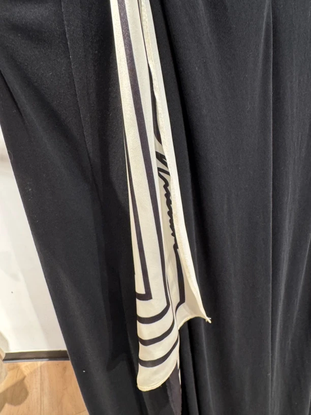 吊带长裙通勤休闲风极简风