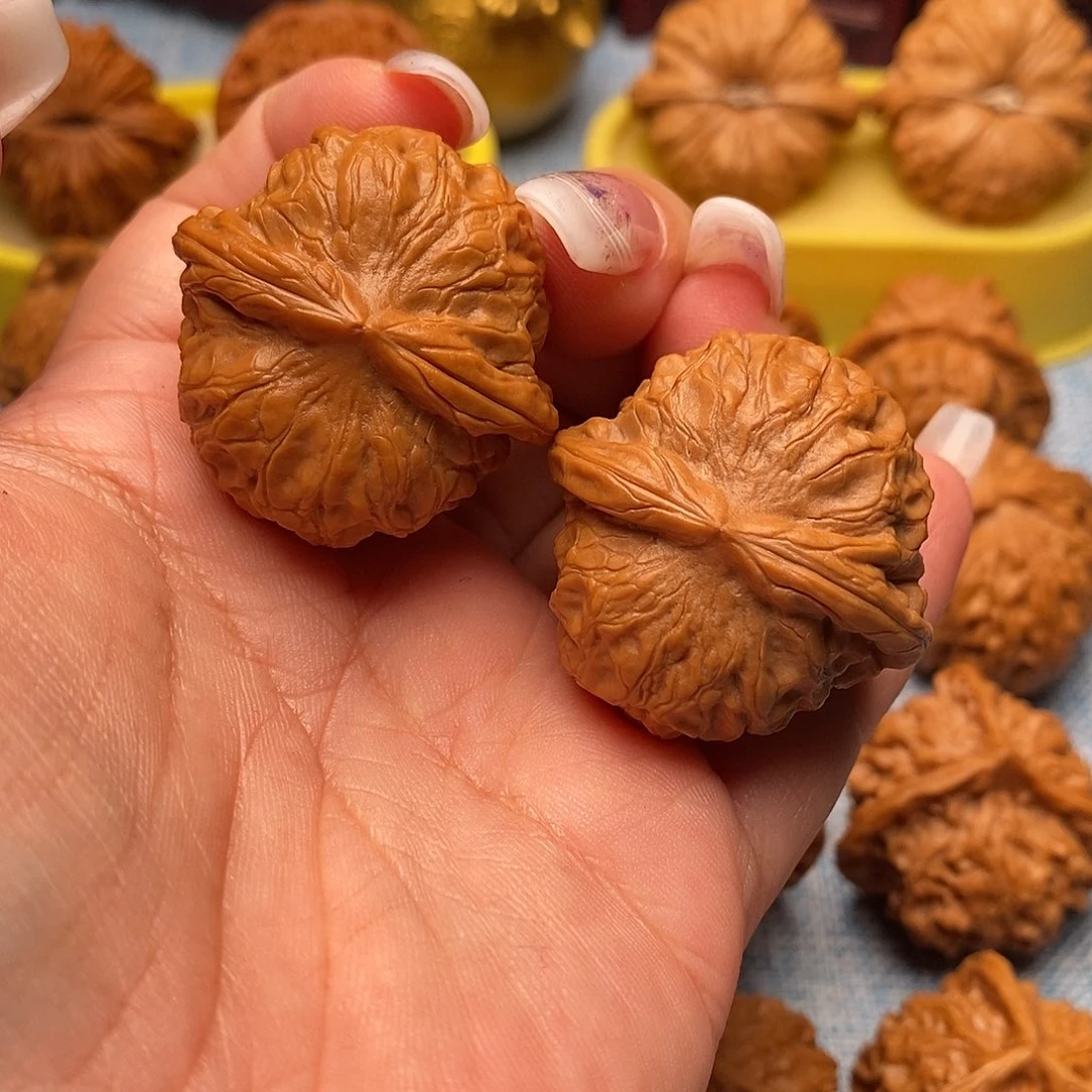 渴***i把件文玩核桃毕业石门36全品