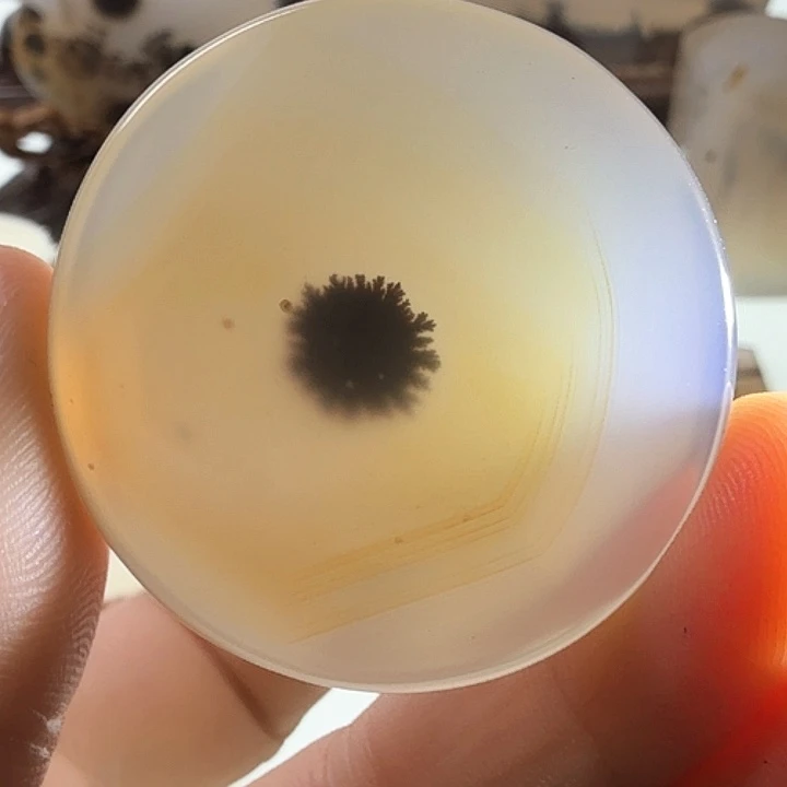 未镶嵌玛瑙/玉髓珠宝半成品