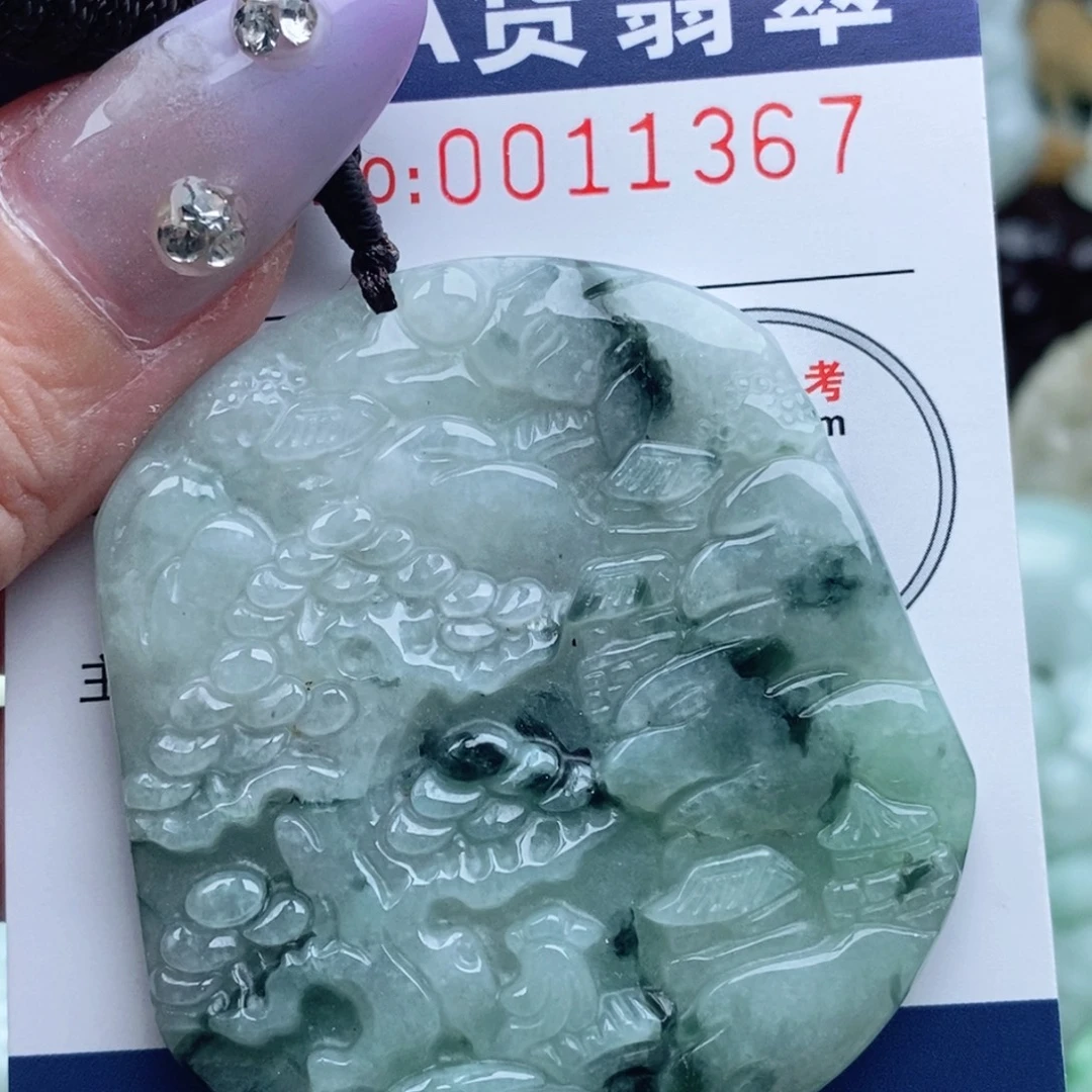 吊坠(不含链)未镶嵌翡翠