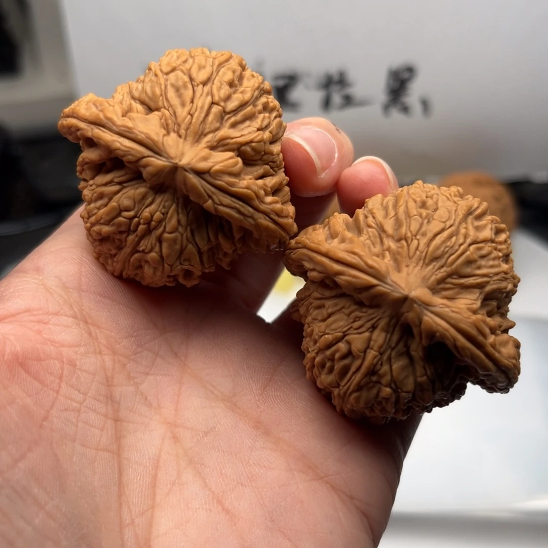 文玩核桃吊坠南疆44