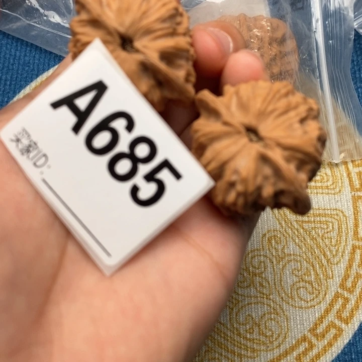 文玩核桃把件核桃