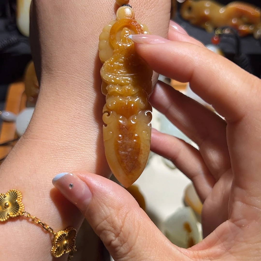 和田玉未镶嵌挂件陪****白