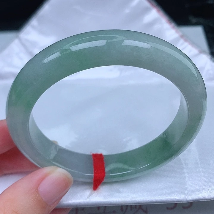 未镶嵌手镯翡翠天然