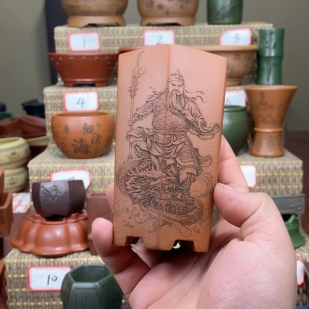 紫砂花盆我在等一