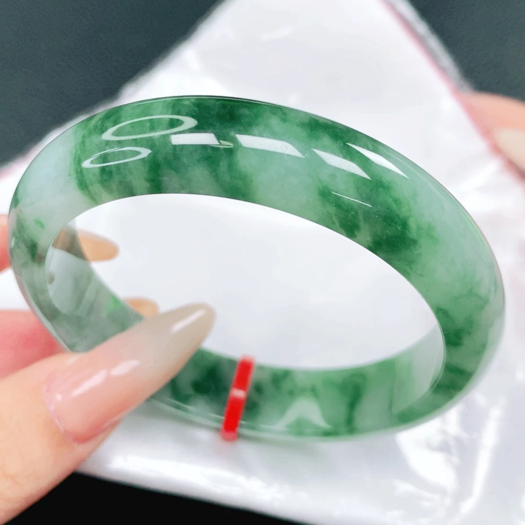 翡翠未镶嵌手镯56