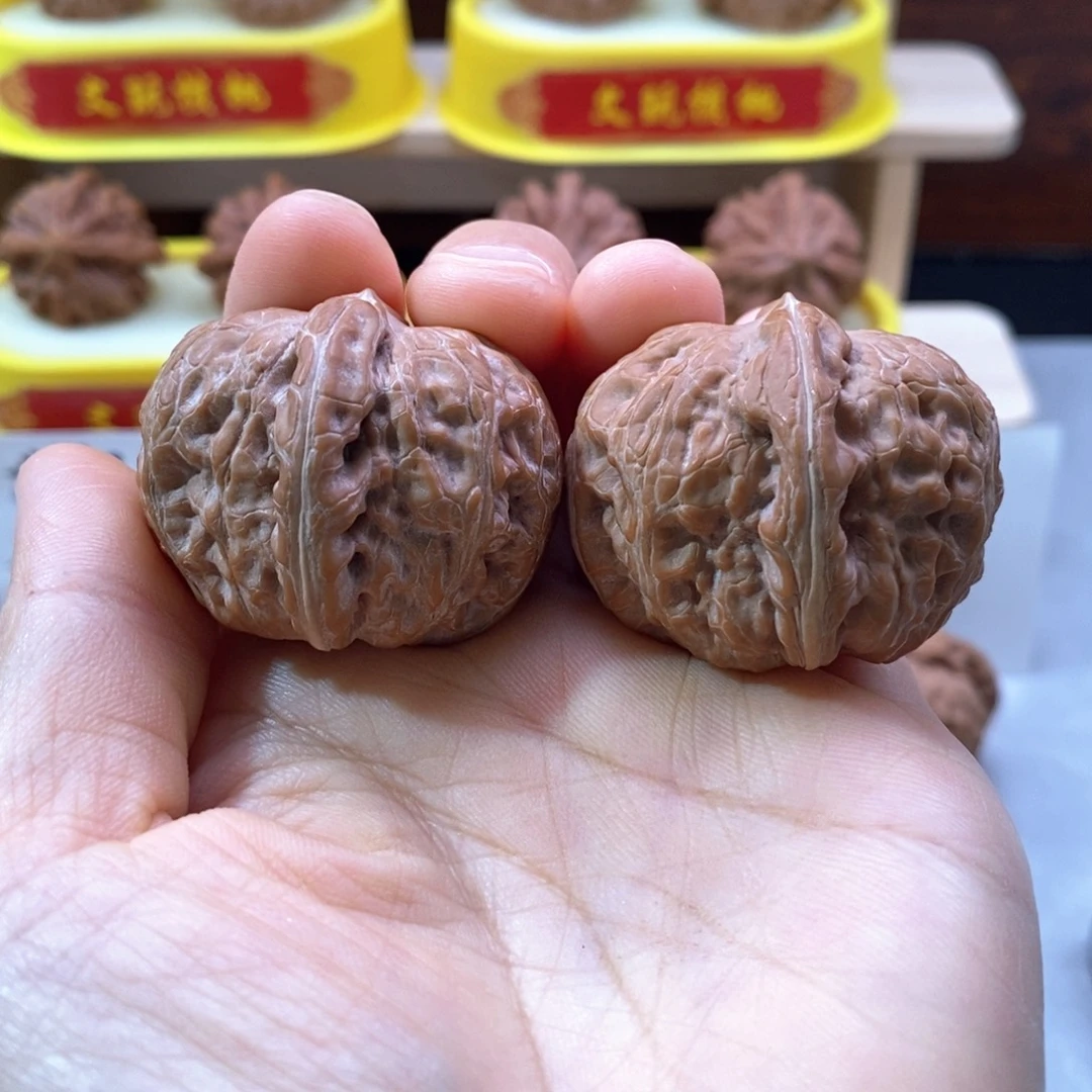 吊坠文玩核桃40平谷元宝红皮精配