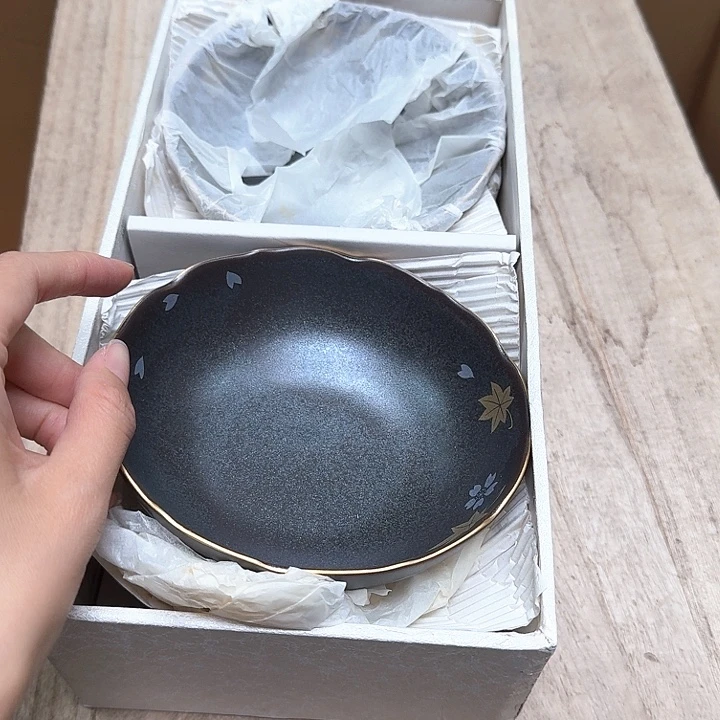 瓷片噗哈哈哈哈哈哈哈哈哈