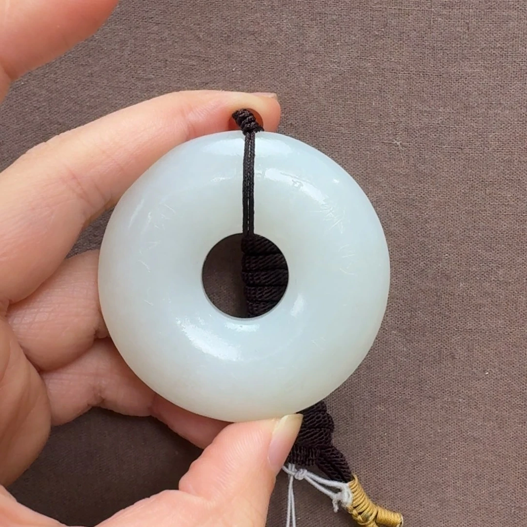 未镶嵌和田玉挂件