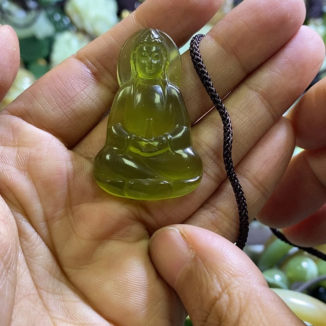 岫玉未镶嵌颈饰挂件