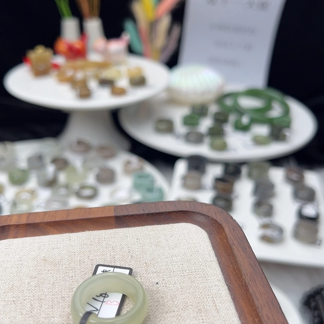 和田玉（糖玉）未镶嵌戒指k27 晴水圆条 16.3 不退换