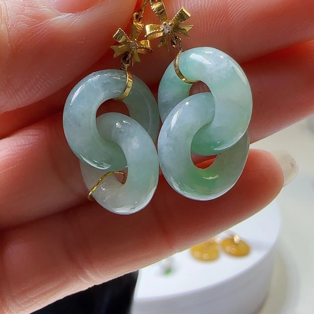 翡翠耳饰18K金镶嵌天然缅甸a货翡翠