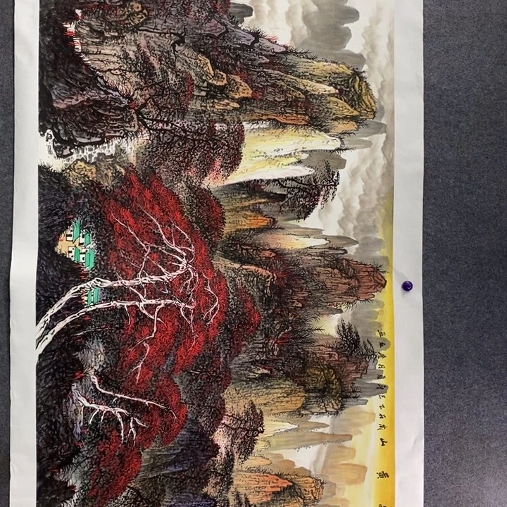 手绘作品等多种形式进行