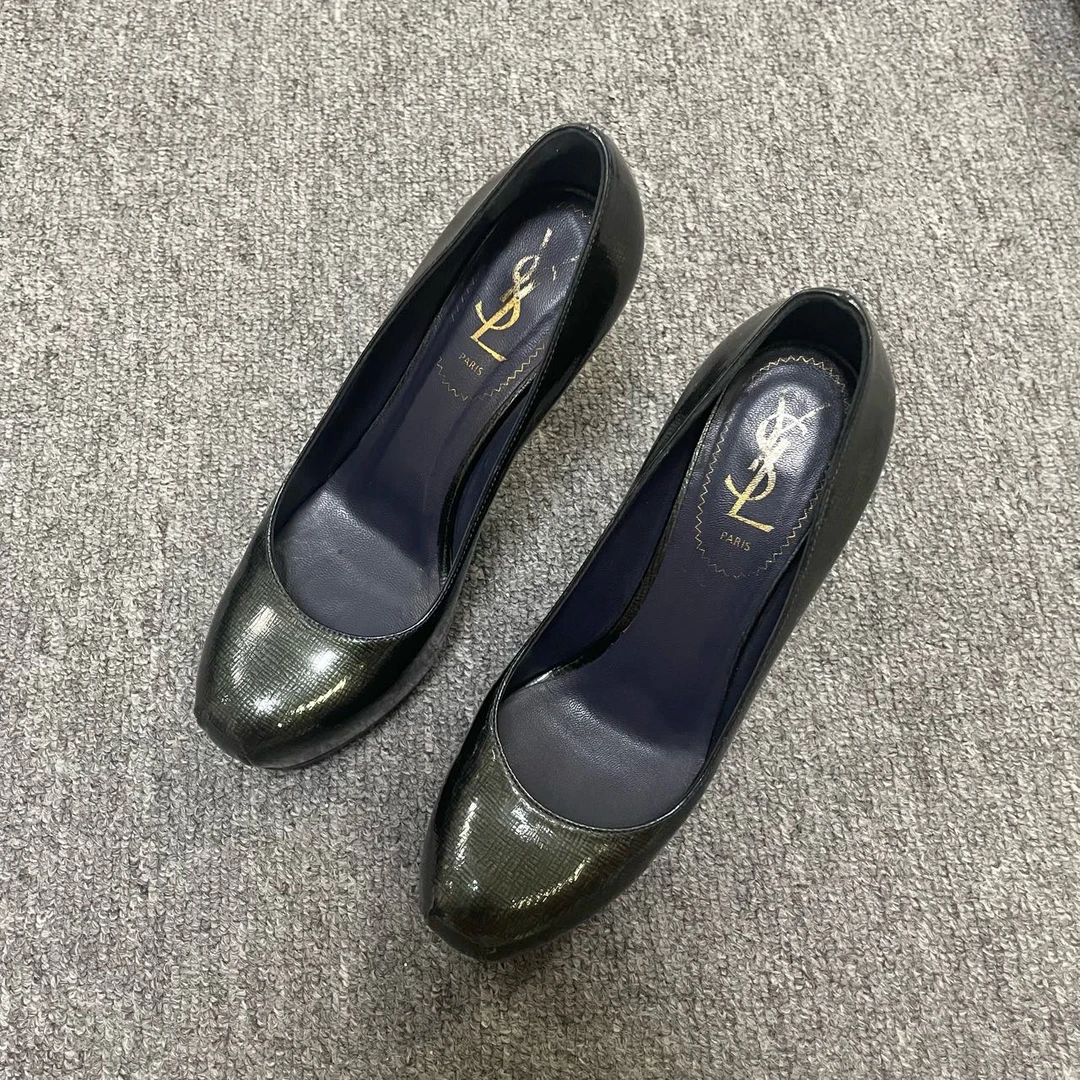 95新 YSL/圣罗兰  细跟高跟鞋  36码/8939
