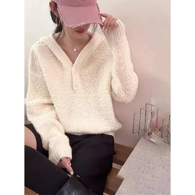 【纽扣连帽】保暖纽扣连帽套头针织毛衣女秋冬新款宽松时尚纯色帽衫
