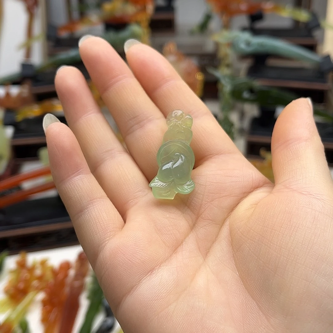 蛇纹石玉未镶嵌岫玉发簪