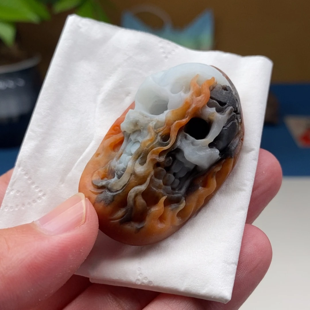 定制翡翠未镶嵌三彩翡翠红粉骷髅