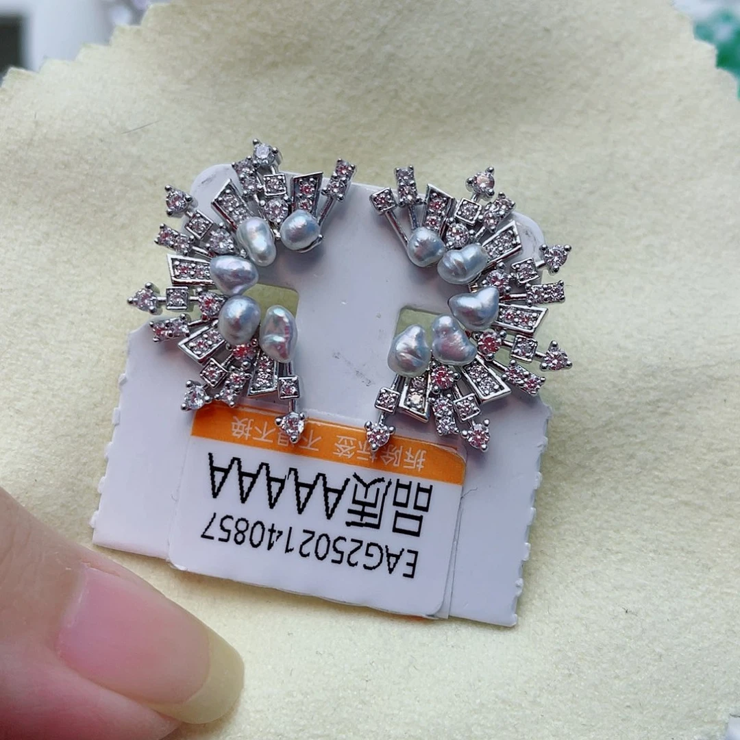 银S925镶嵌耳饰海水珍珠w64