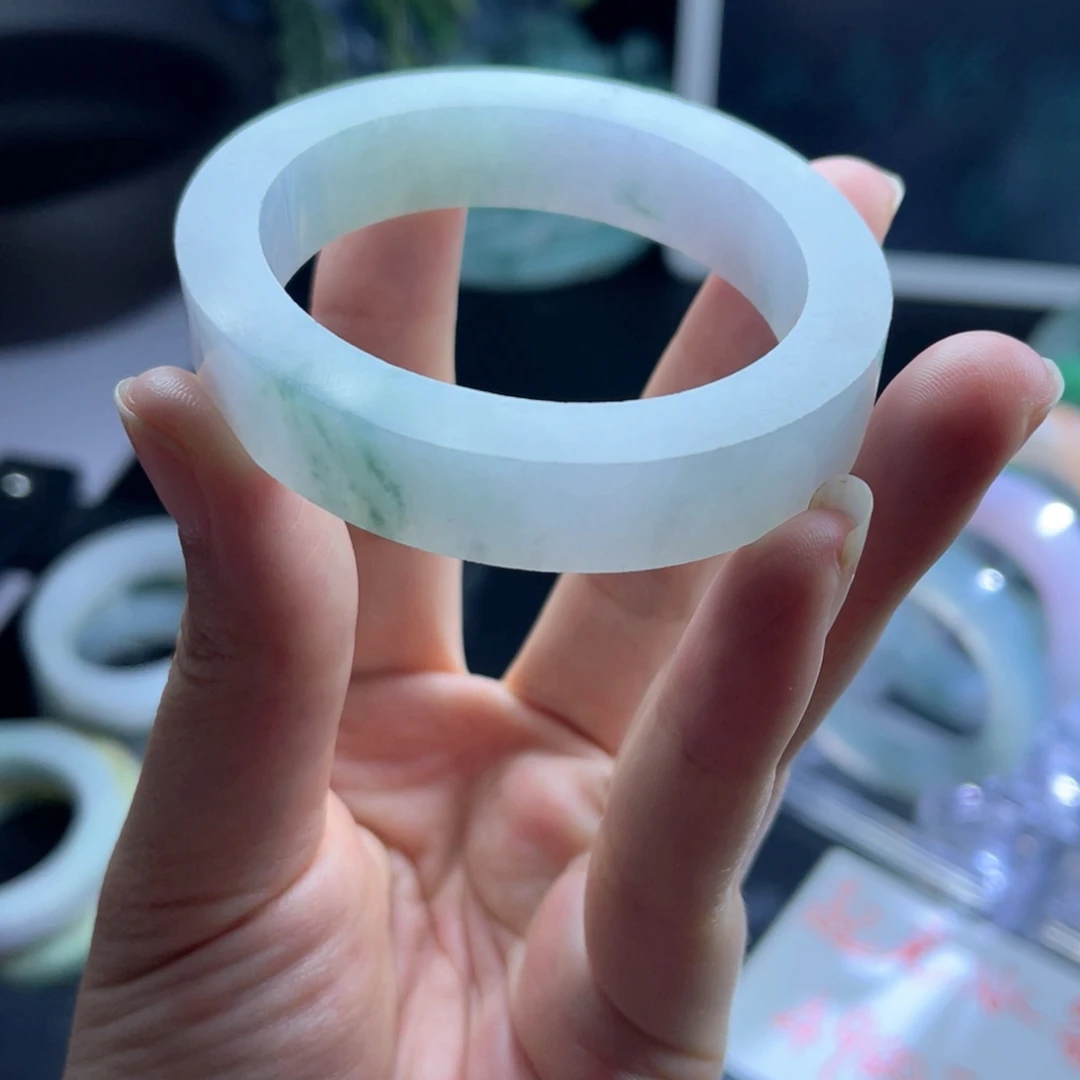 未镶嵌天然翡翠手镯定制定制翡翠