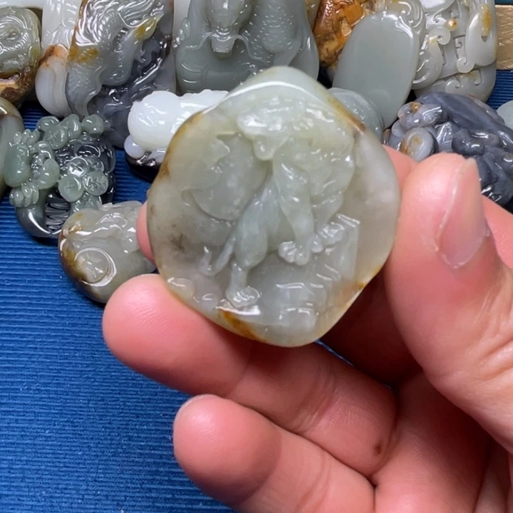 颈饰未镶嵌和田玉