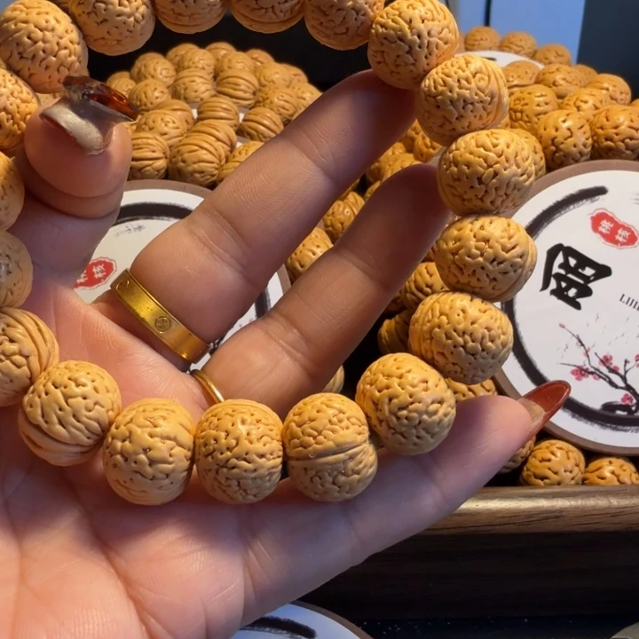 延***哥精品之苍野生南瓜