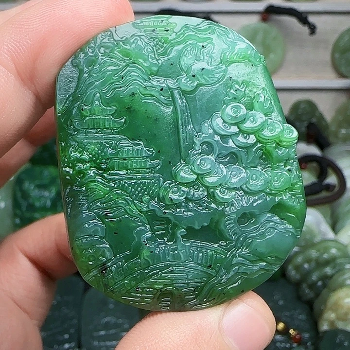 和田玉未镶嵌颈饰