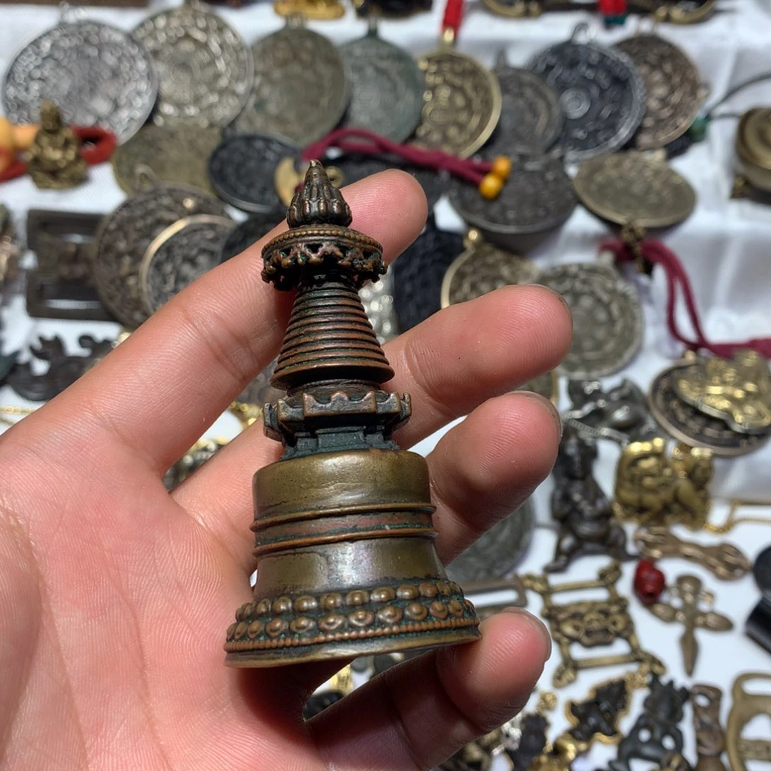 泥塑直播间漏价老佛塔