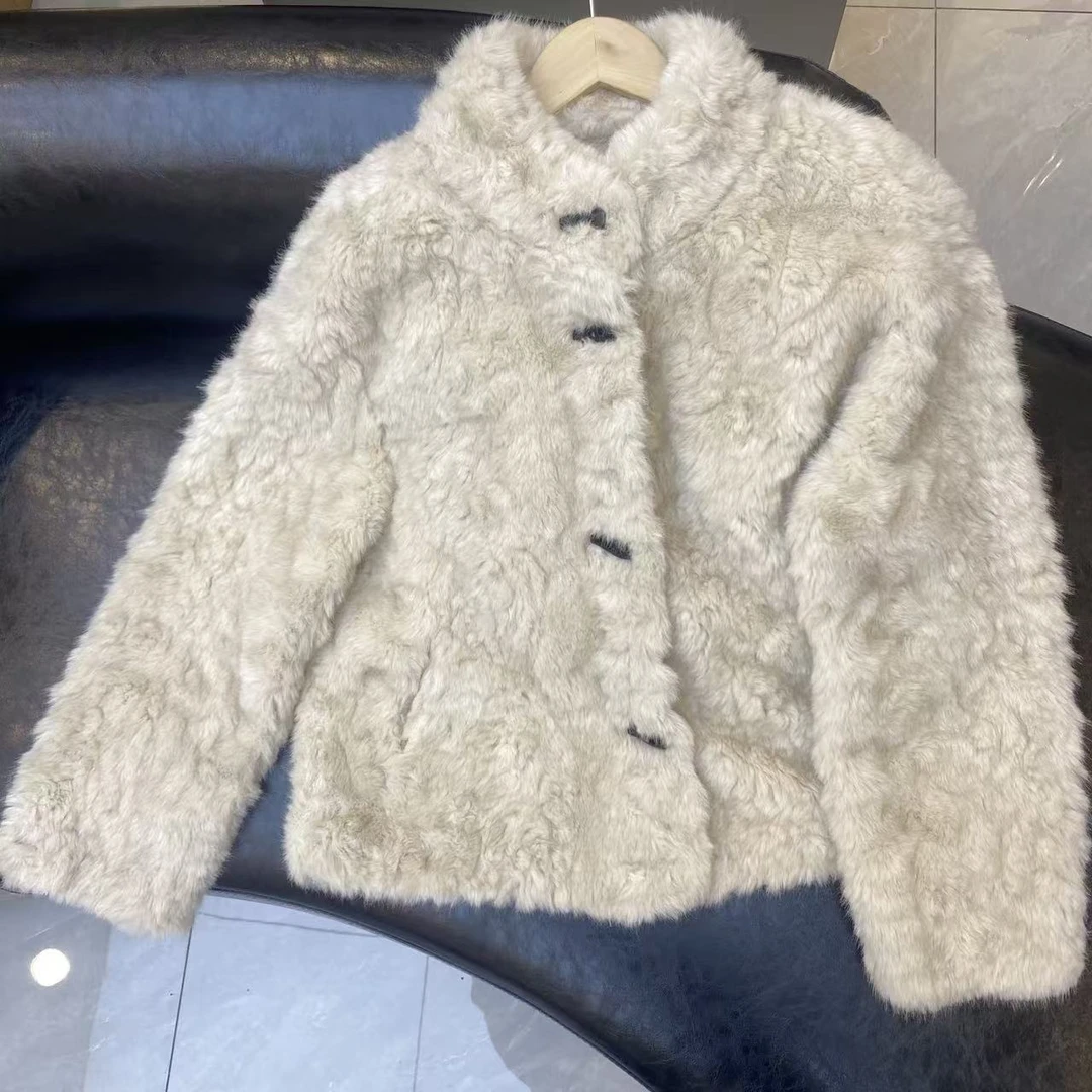 58109时尚气质款毛绒短外套（衣长58cm左右）