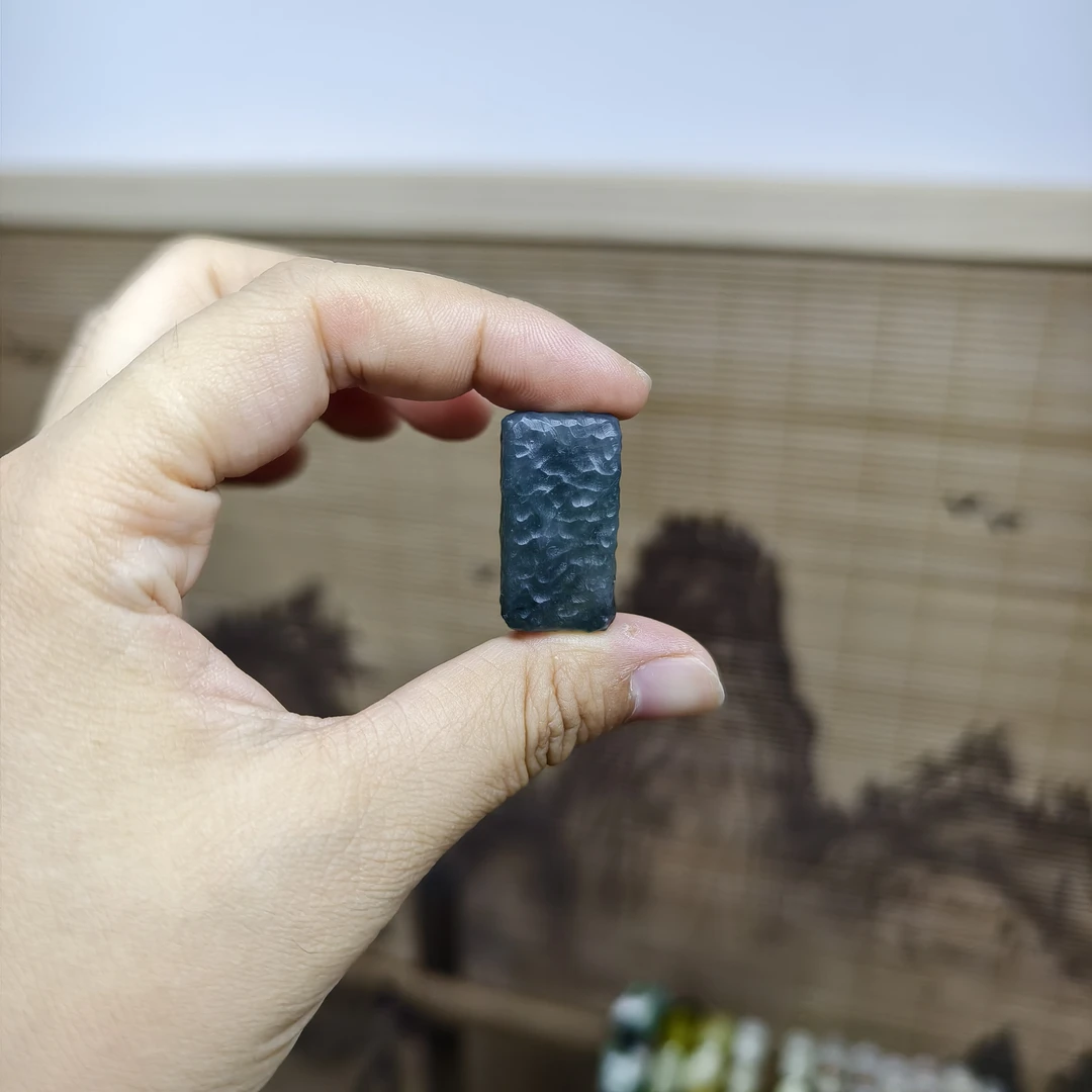 纯天然岫玉手工雕刻花玉冰蓝无事牌钥匙扣