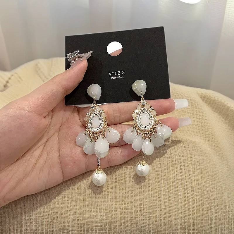 铜合金耳饰 A247 小众设计气质优雅高级感流苏耳钉ins风复古耳环