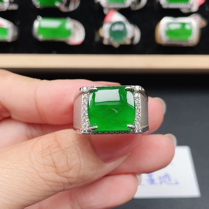 翡翠银S925镶嵌戒指编号没运费险