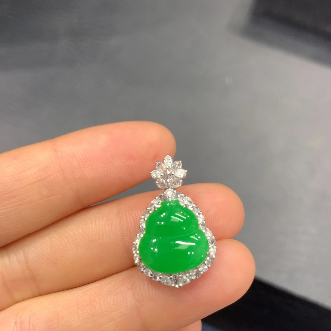 翡翠18K金镶嵌吊坠(不含链)