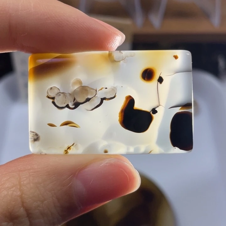 玛瑙/玉髓未镶嵌牌子