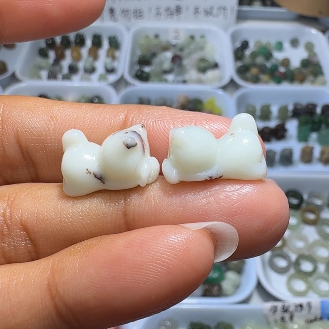 和田玉未镶嵌珠宝奇石