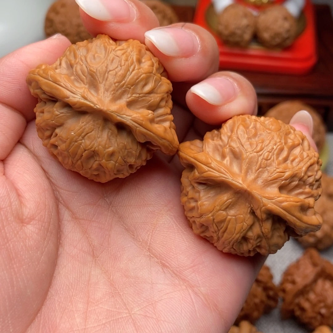 渠***玛文玩核桃把件宫灯42全品