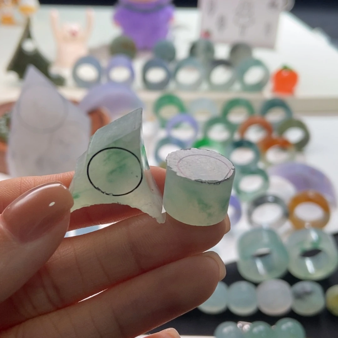 未镶嵌定制翡翠年**手定制