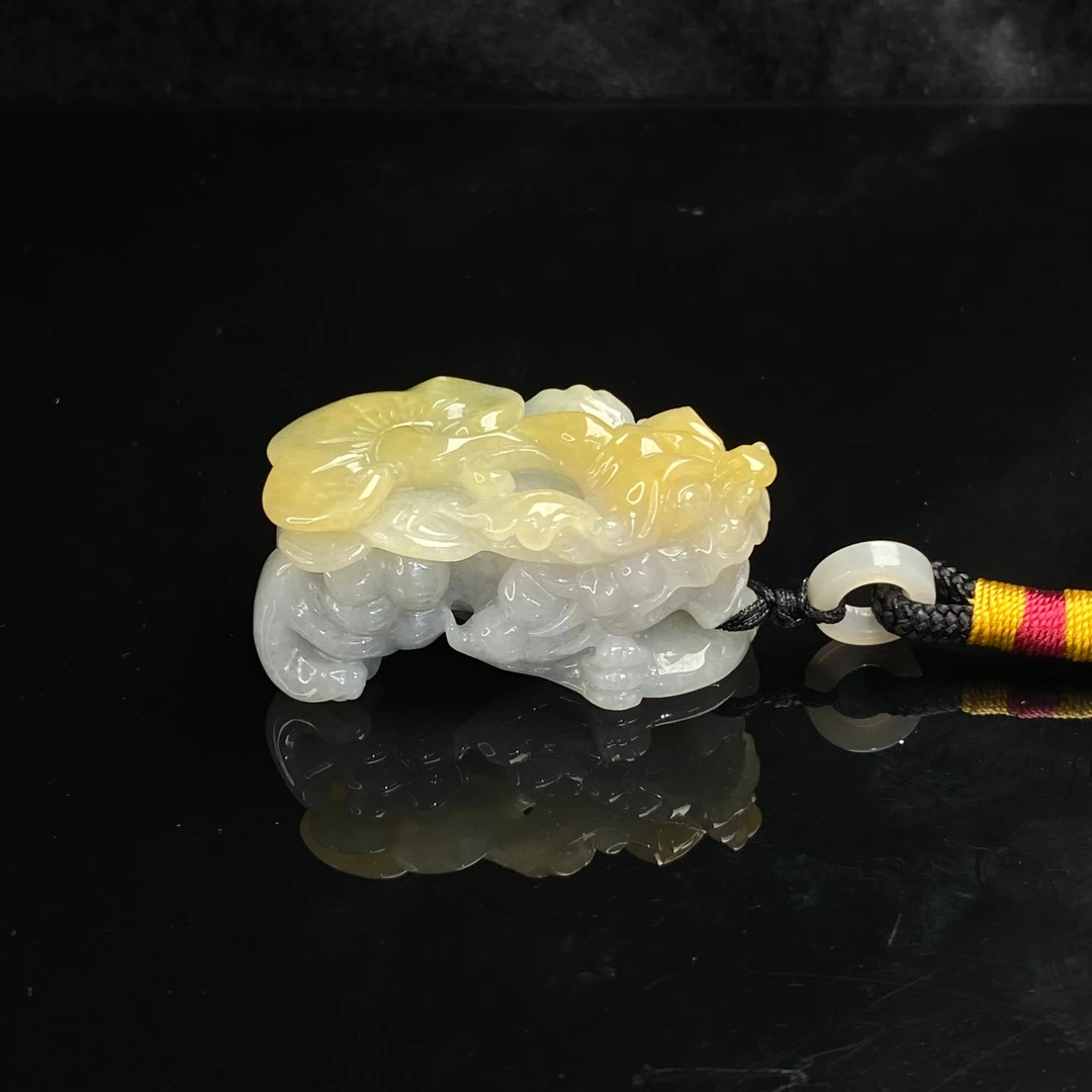 9天然缅甸翡翠A货冰黄貔貅 /300653/上海嘉禾拍卖