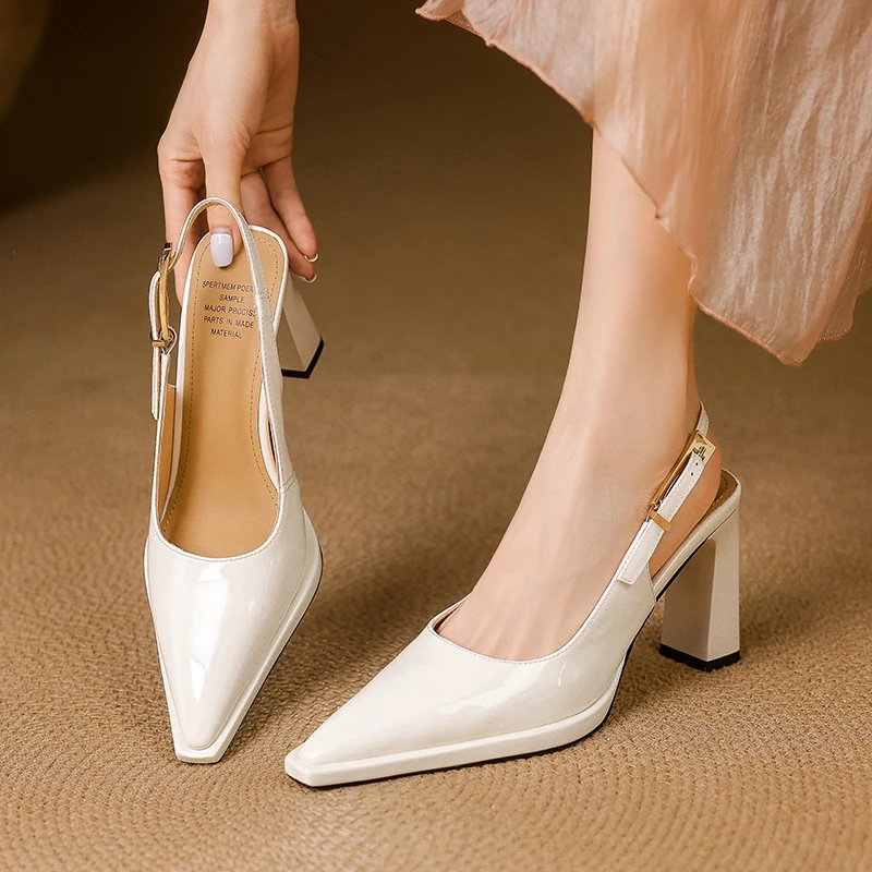 8.5cm法式尖头防水台高跟鞋女2025夏季新款粗跟后空包头凉鞋百搭