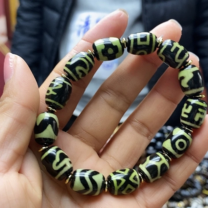 玛瑙/玉髓合金颈饰