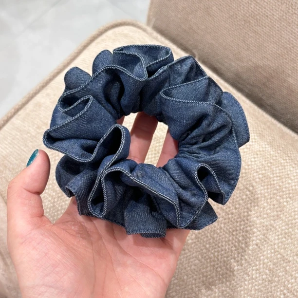 简约牛仔花苞小肠