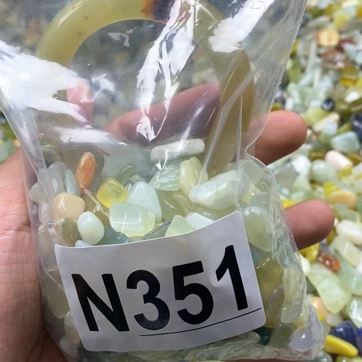 未镶嵌蛇纹石玉鱼缸石