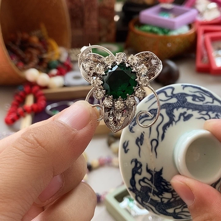 瓷片哈哈哈哈哈哈哈哈哈哈